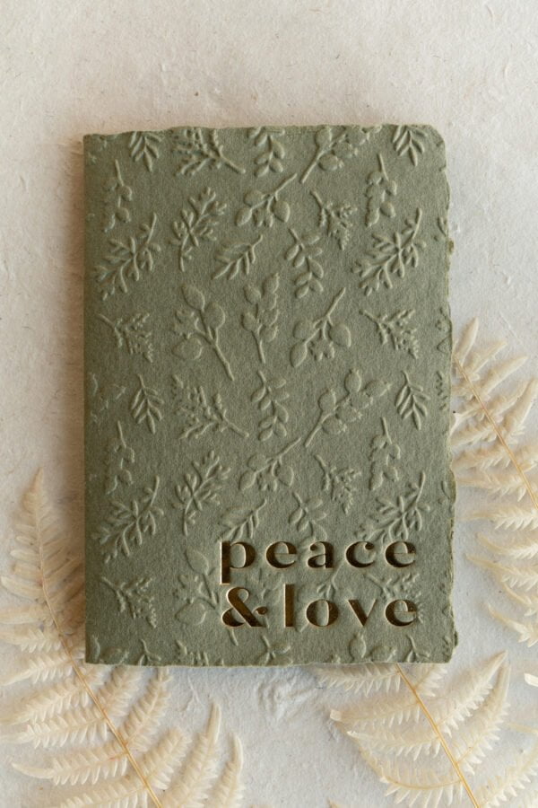 PeaceLove_ChristmasCards_PAPIRA