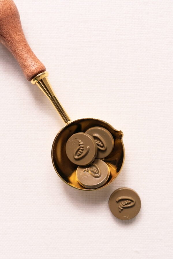 OLIVE SEALING WAX BEADS